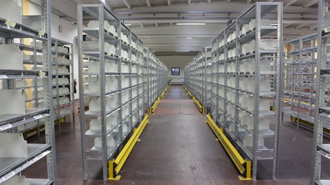 Modernise your Warehouse with the Hi280 Shelving System and Work Assist Vehicle