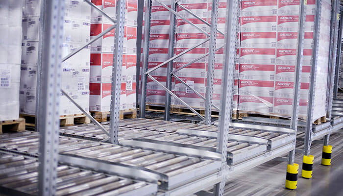 Pallet flow racking