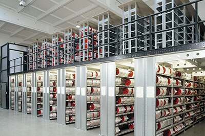 https://www.dexion.com/globalassets/images/news/2021/multi-tier-shelving/multi-tier-4.jpg