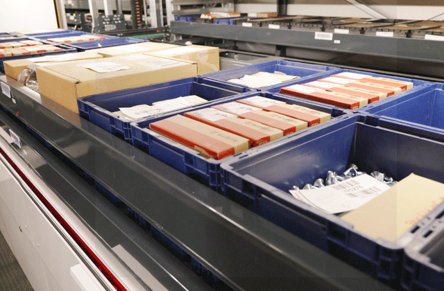 Vertical Lift Module for semi-automated small parts storage